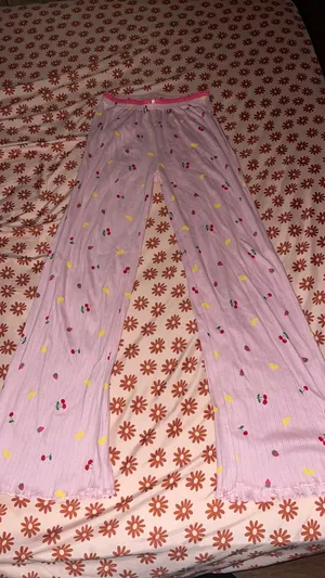 Messy Bun Just Chillin Xs pajama set thumbnail 3