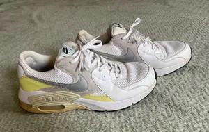 Nike Air Max Women’s 9.5 thumbnail 1