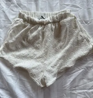 ZARA Shorts thumbnail 1