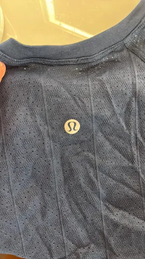 Lululemon tight cropped top thumbnail 4