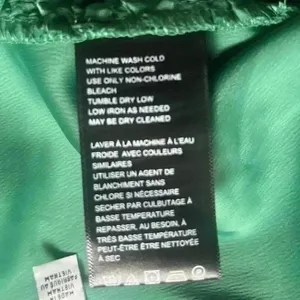 Urban Outfitters Green Satin Long Puff Sleeve Tie Back Crop Festival Top Size M thumbnail 6