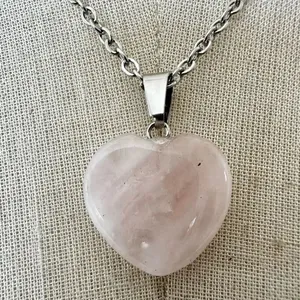 Rose Quartz heart pendant necklace thumbnail 8