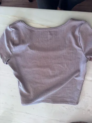 Hollister Top thumbnail 2
