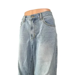 White Fox Women's Blue Light Wash Wide Leg Baggy Loose Fit Denim Jeans Size M thumbnail 3