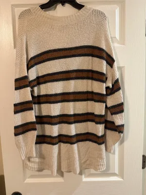 American Eagle Outfitters thumbnail 3