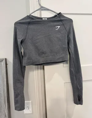 Gymshark Top thumbnail 1