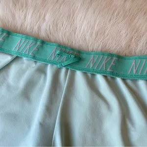 Nike dri-fit Shorts thumbnail 2