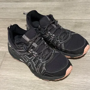 ASICS Black Pink Trail‎ Running Shoes Women's Size 8.5 thumbnail 2