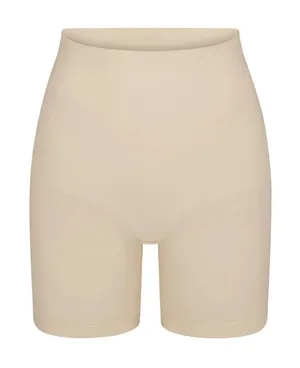 SKIMS New Shapewear Shorts MID THIGH‎ SHORT thumbnail 1