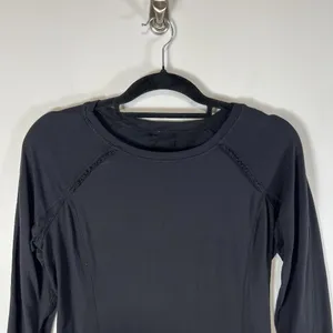 Lululemon Full Tilt Long Sleeve Top Sz 4 Black Lace Back‎ Thumb Holes Yoga thumbnail 2