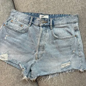 MOVING SALE Zara Distressed denim cutoff shorts thumbnail 1