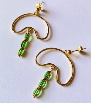 Handmade unique shaped green & gold glass beads chic dangle earrings💚🌞💚 thumbnail 2
