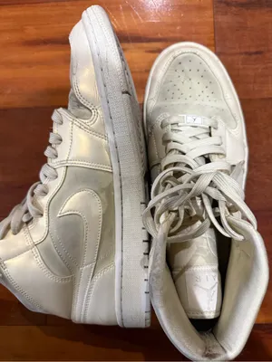 Jordan Women's High-Top Sneakers in Cream Gold - Golden Goose thumbnail 1