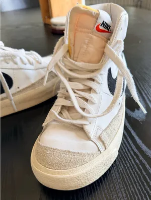 Nike Blazer Size 8 Women thumbnail 4