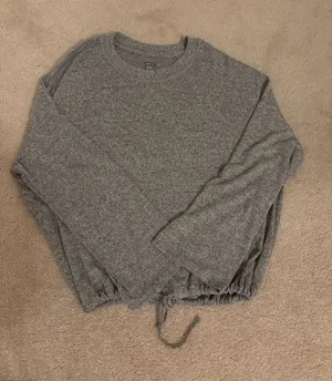 Aerie crewneck thumbnail 1