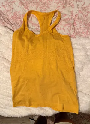 Lululemon Tank thumbnail 1
