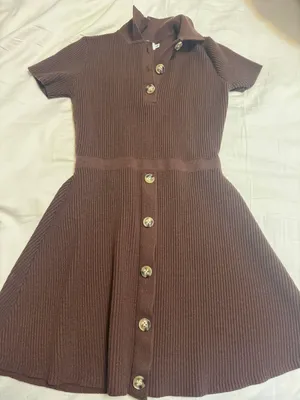 Dress thumbnail 1