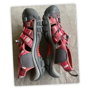 KEEN Newport H2 Womens Sport Hiking Sandals Pink Gray Size 7 Water Shoes thumbnail 2