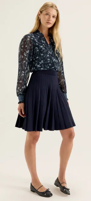 Diane Von Furstenberg Pleated Knee Length Ink Blue Skirt Size L thumbnail 1