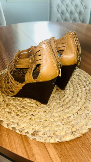 Tory Burch Leather Sandals thumbnail 2