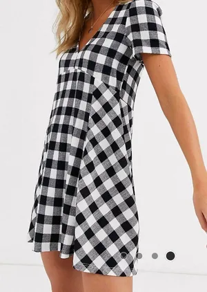 Pull & Bear Women’s Dress Size M Checkered Plaid Pattern thumbnail 1