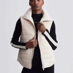 Varley Ellis Gilet Sherpa Reversible Quilted Puffer Vest Medium Beige VAR00942 thumbnail 2