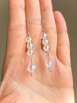 Handmade fairy cute Kawaii y2k dangle earrings 🍃🤍 thumbnail 3