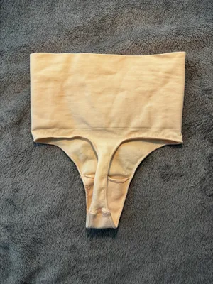 Skim sculpt mid waist thong thumbnail 3
