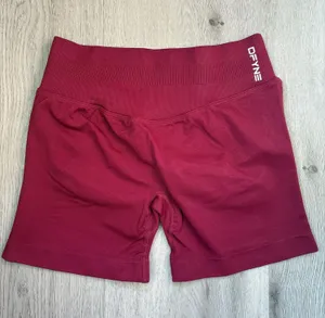 Dfyne Winter Berry Impact Shorts 4.5” thumbnail 1
