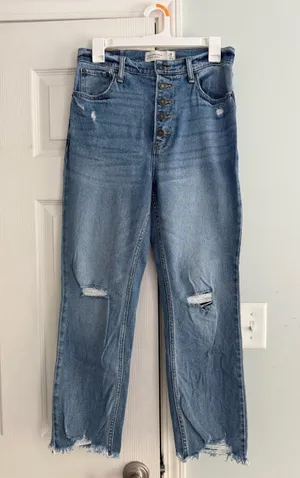 Abercrombie and Fitch Jeans thumbnail 1