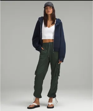 Lululemon Lightweight Adjustable Mid-Rise Cargo Pants thumbnail 2