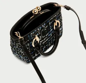 Zara crossbody bag thumbnail 3