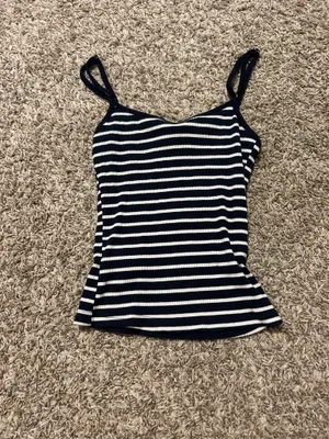 Edikted Tank Top thumbnail 3