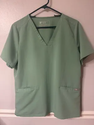 FIGS Scrub Top Casma thumbnail 1