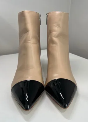 Marc Fisher Womens Beige Black Cap Toe Pointed‎ Block Heel Ankle Boots Size 7.5M thumbnail 1