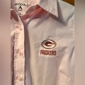 Women’s Medium Antigua Pink Green Bay Packers Button Down Dress Shirt thumbnail 3