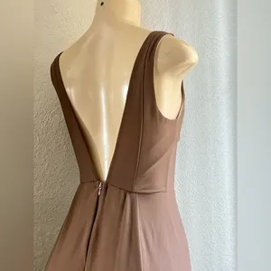 Show Me Your Mumu Sleeveless Maxi Dress in Soft Taupe. Size XS thumbnail 8