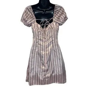 Urban Outfitters Lioness On The Line Off-The-Shoulder Mini Dress Size XS‎ thumbnail 6