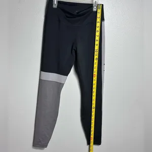 Nike Dri-Fit Women Workout Black/Gray Athletic‎ Yoga Capri Leggings size M thumbnail 5