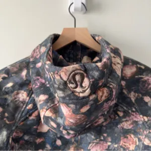 Lululemon Scuba Hoodie *Light Cotton Fleece in Frosted Rose Multi Jacket zip up thumbnail 5