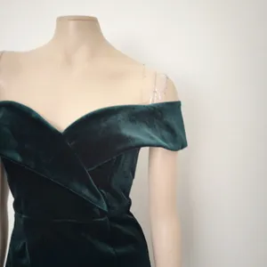[Bardot] Emerald Green Velvet Off The Shoulder Bella Sheath Midi Dress Small 6 thumbnail 8