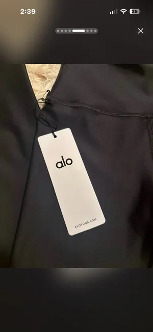 Alo High-Waisted Yoga Airlift Leggings Black size XS NWT thumbnail 5