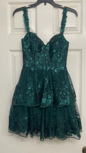 Green Dillard's Dress Homecoming thumbnail 2