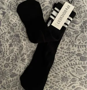 NWT FP movement logo socks thumbnail 3