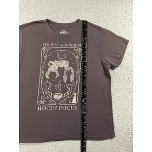 Disney Hocus Pocus Graphic Tee Womens XL Brown Goth Tarot Sanderson Sisters Tee thumbnail 11