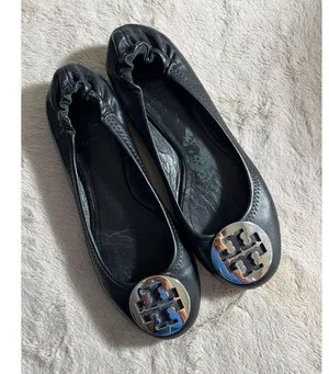 Tory Burch Womens Black Leather Minnie Travel Ballet Flats W/ Logo Medallion thumbnail 1