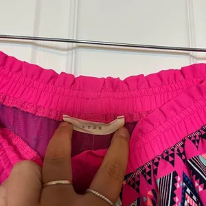 Lush Elastic Shorts thumbnail 3