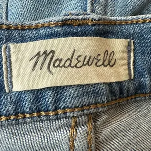Madewell The Perfect Vintage Jean Distressed in Blue Wash Size 26 thumbnail 10