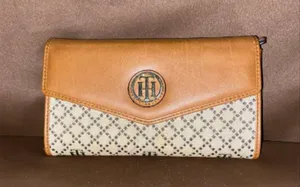 Tommy Hilfiger Gold-Tone Monogram Flap Wallet thumbnail 2