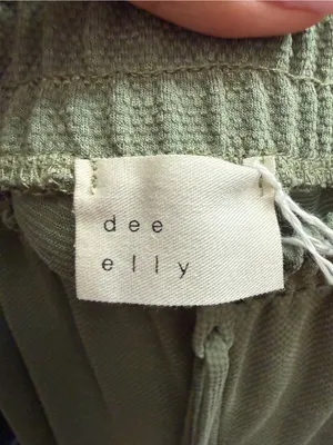 Dee Elly Olive Green Drawstring Wide Leg Pants. Size: Small thumbnail 3